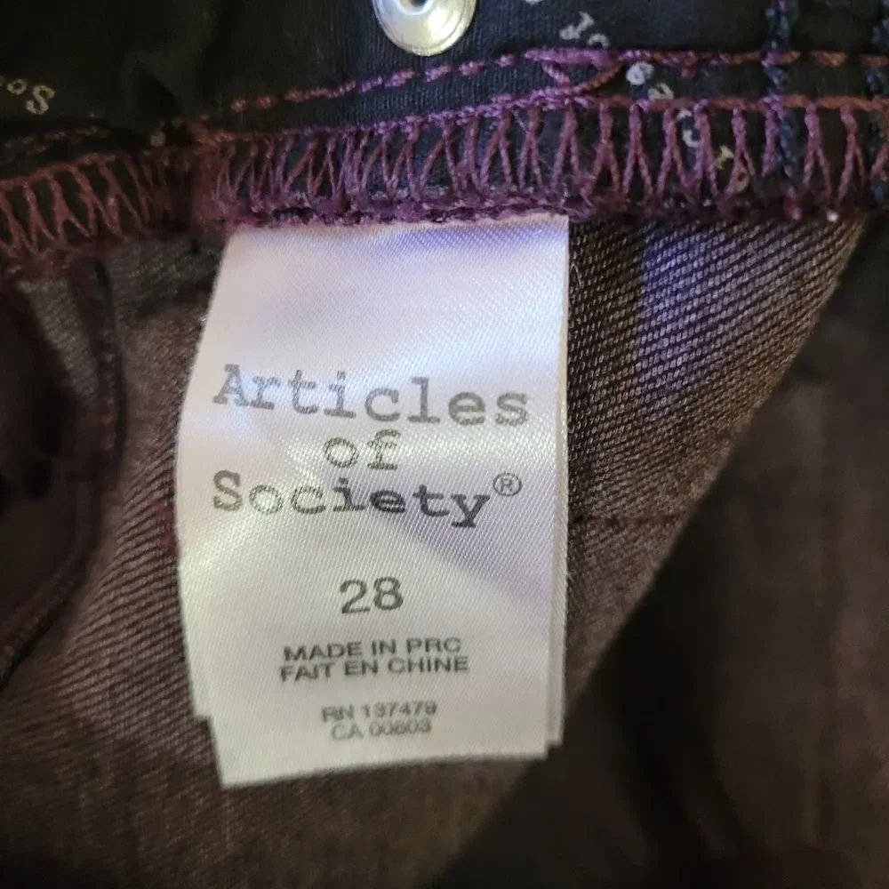 Articles of Society Sarah Cut Off Hem Ankle Skinny Jeans in Boise / Plum Size 28